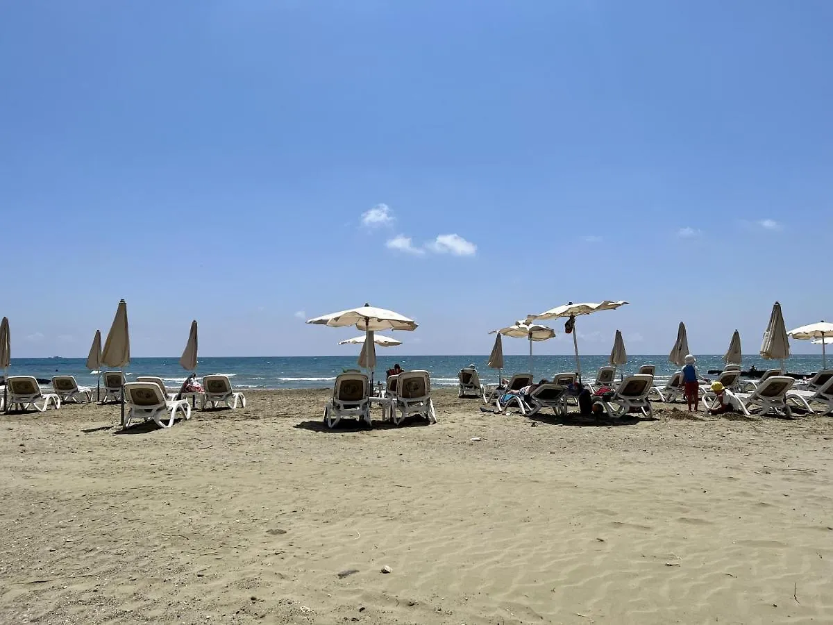 The Dive Studio Apartment Larnaca